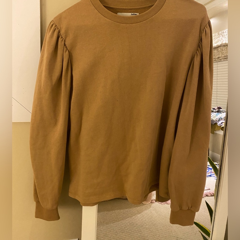 Elevated Casual Sweatshirt